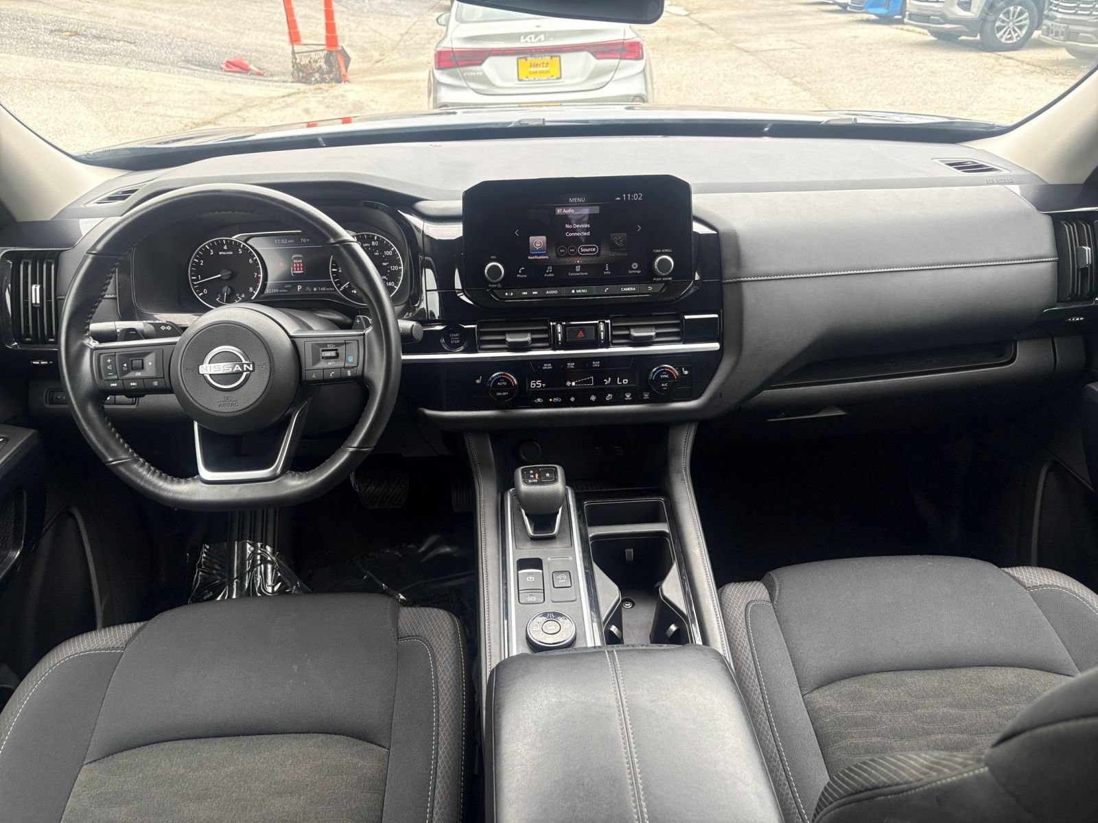 Used 2025 Nissan Pathfinder SV AWD/4WD image 25