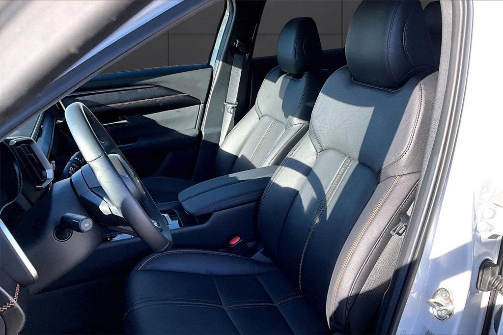 Used 2025 MAZDA CX-50 AWD 2.5 Hybrid w/ Weather Package image 27