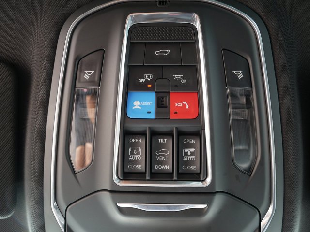 Used 2024 Jeep Grand Cherokee Limited 4xe AWD/4WD image 36