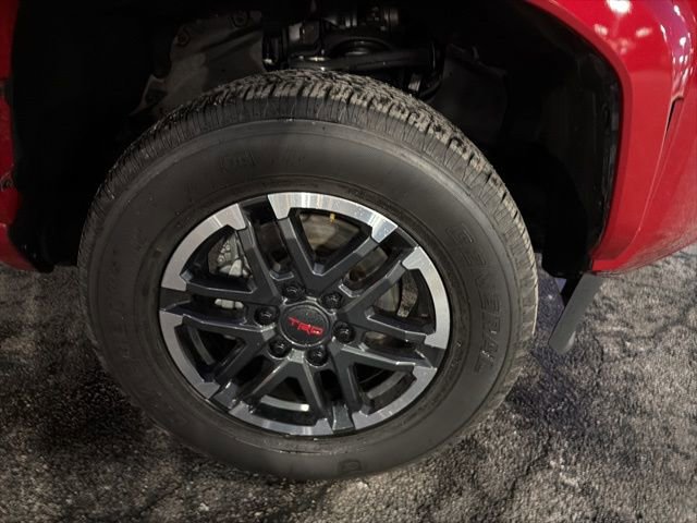 Used 2024 Toyota Tacoma TRD Sport image 5