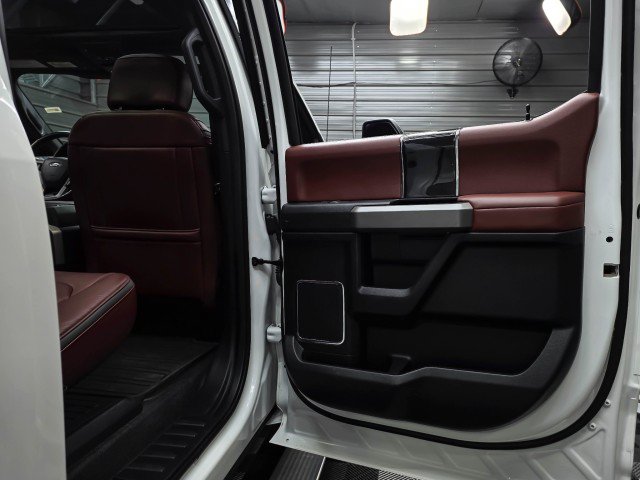 Used 2021 Ford F450 Platinum w/ FX4 Off-Road Package AWD/4WD image 42