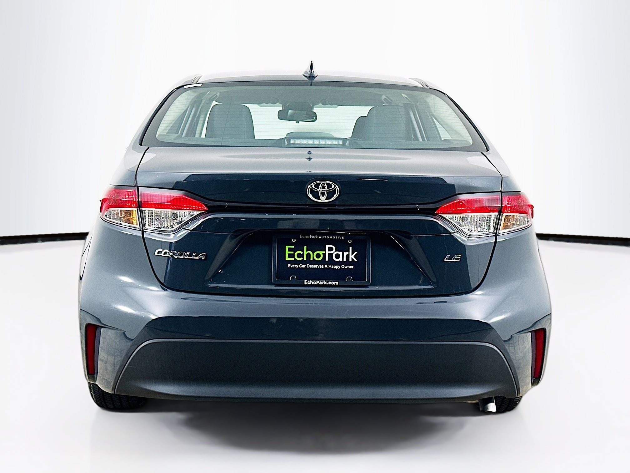 Used 2026 Toyota Corolla LE FWD image 7