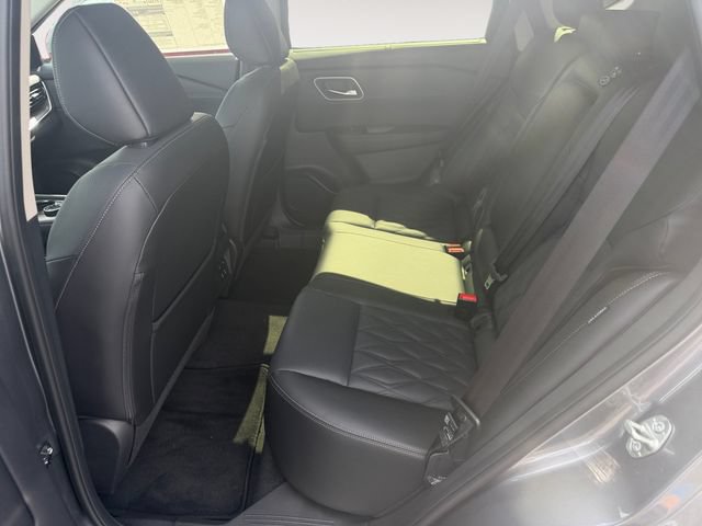 New 2026 Nissan Rogue Platinum w/ Platinum Premium Package AWD/4WD image 7