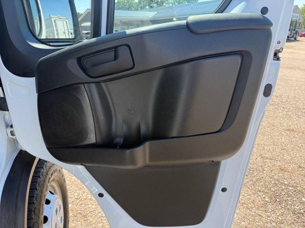 Used 2023 RAM ProMaster 2500 FWD image 18