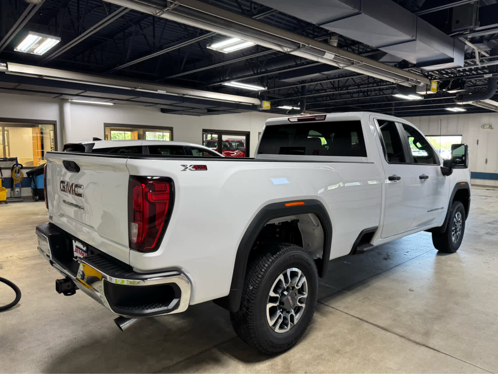 New 2026 GMC Sierra 3500 Pro w/ 1SA Pro Safety Plus Package image 4