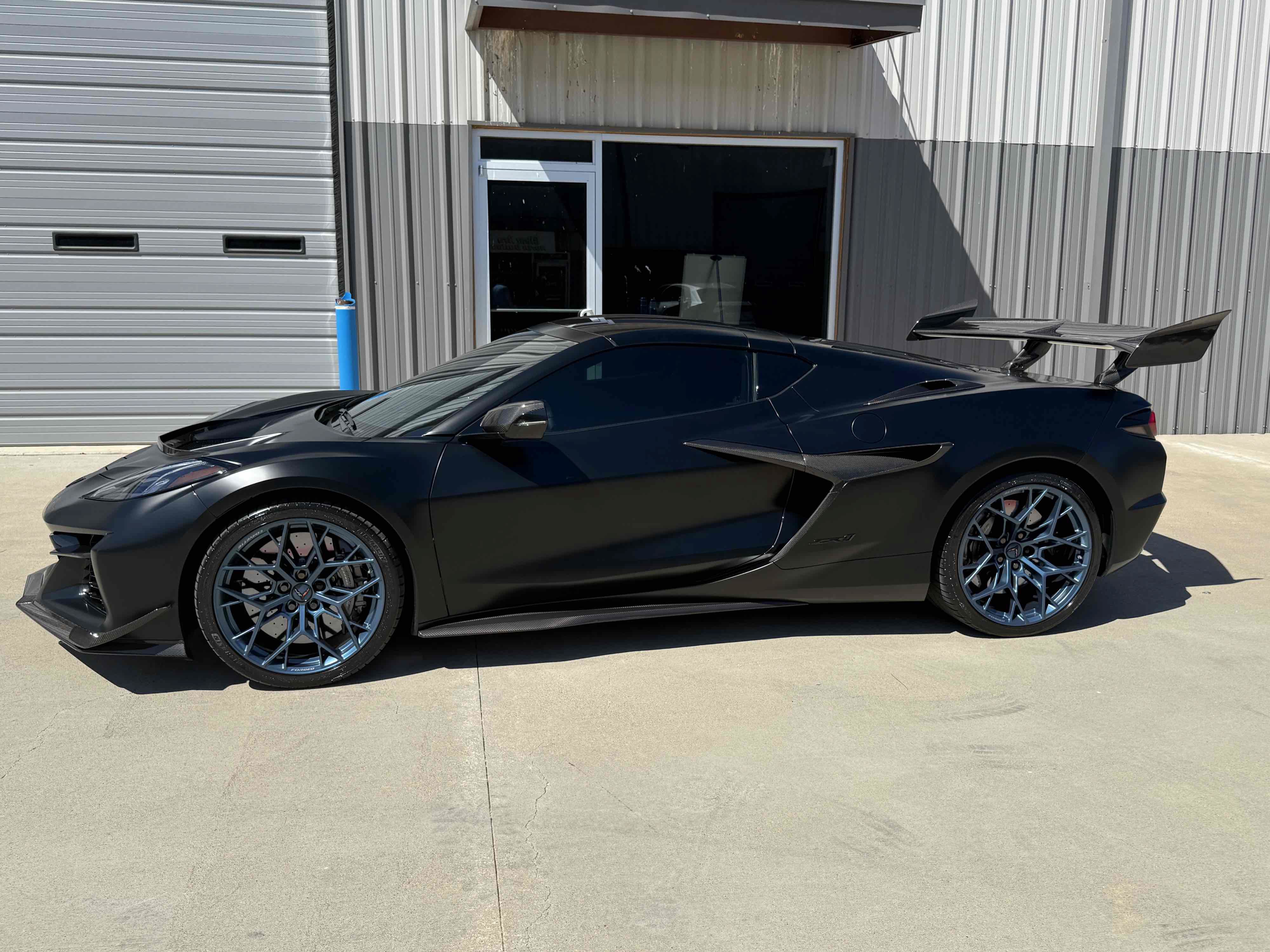 Used 2026 Chevrolet Corvette ZR1 w/ ZR1 Carbon Fiber Aero Package RWD image 40