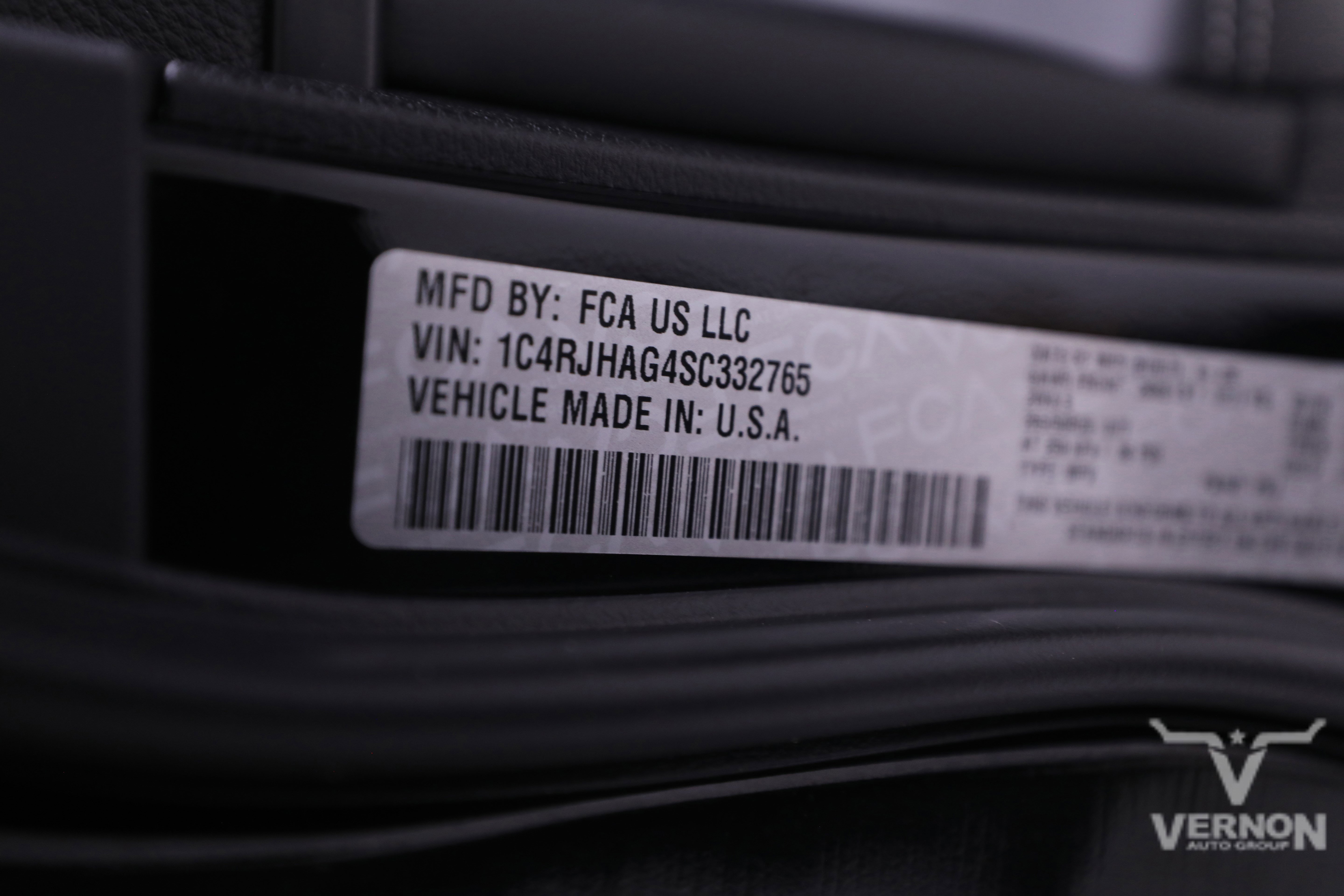 New 2025 Jeep Grand Cherokee Altitude image 35