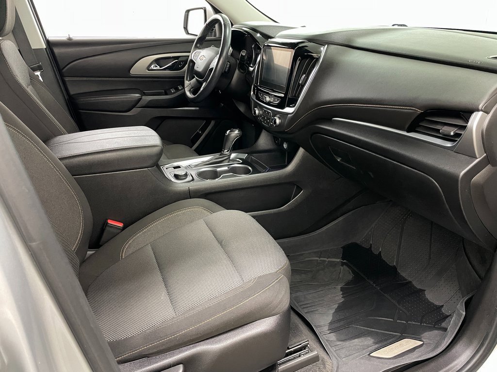 Used 2019 Chevrolet Traverse LT image 37