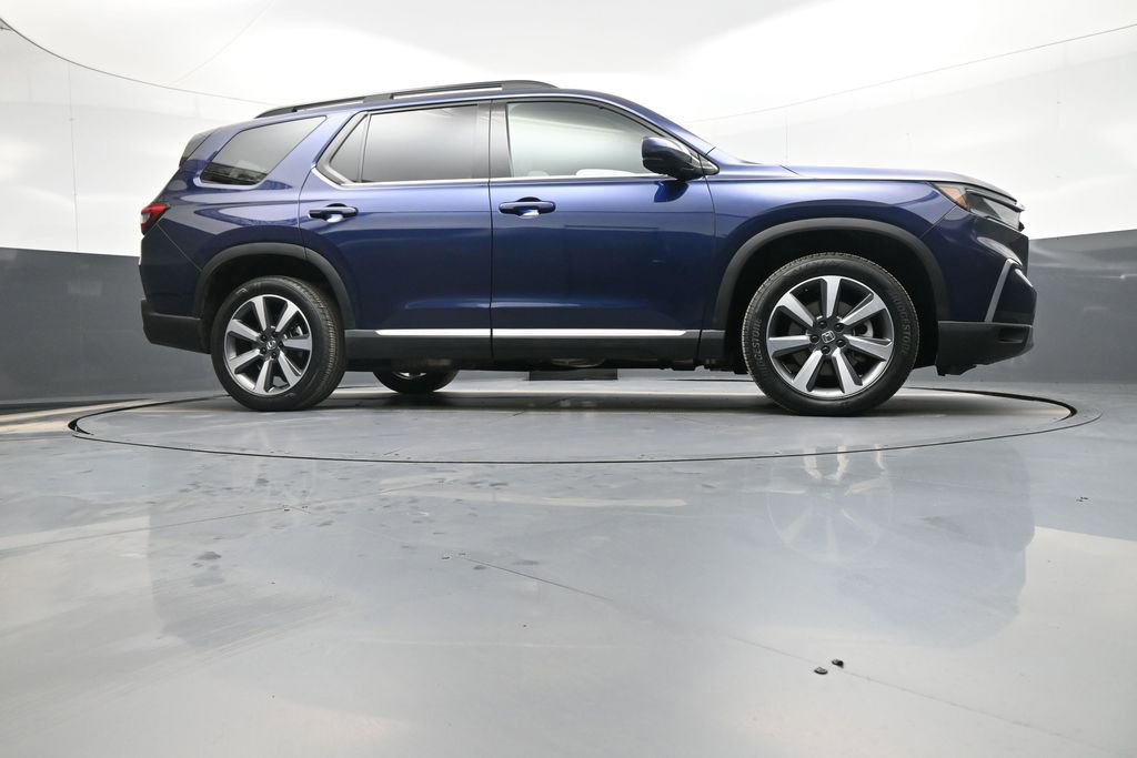 Certified 2024 Honda Pilot Elite image 31