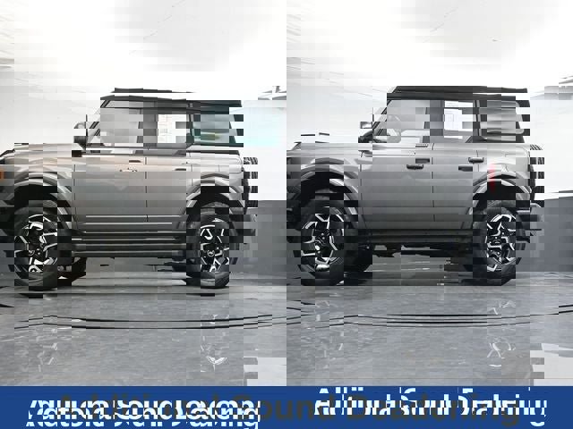 Used 2022 Ford Bronco Outer Banks AWD/4WD image 31