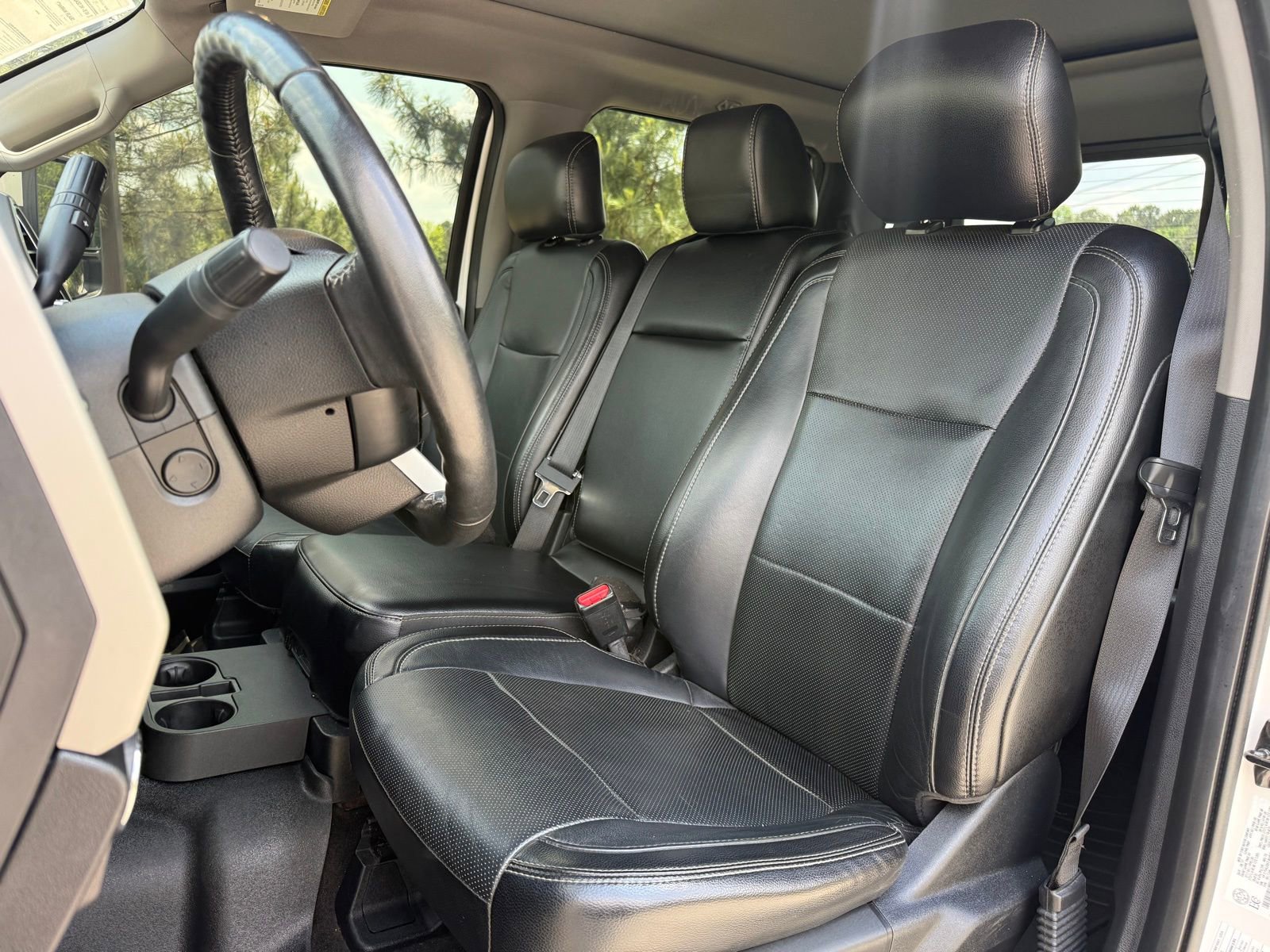 Used 2017 Ford F250 Lariat w/ Lariat Ultimate Package AWD/4WD image 35