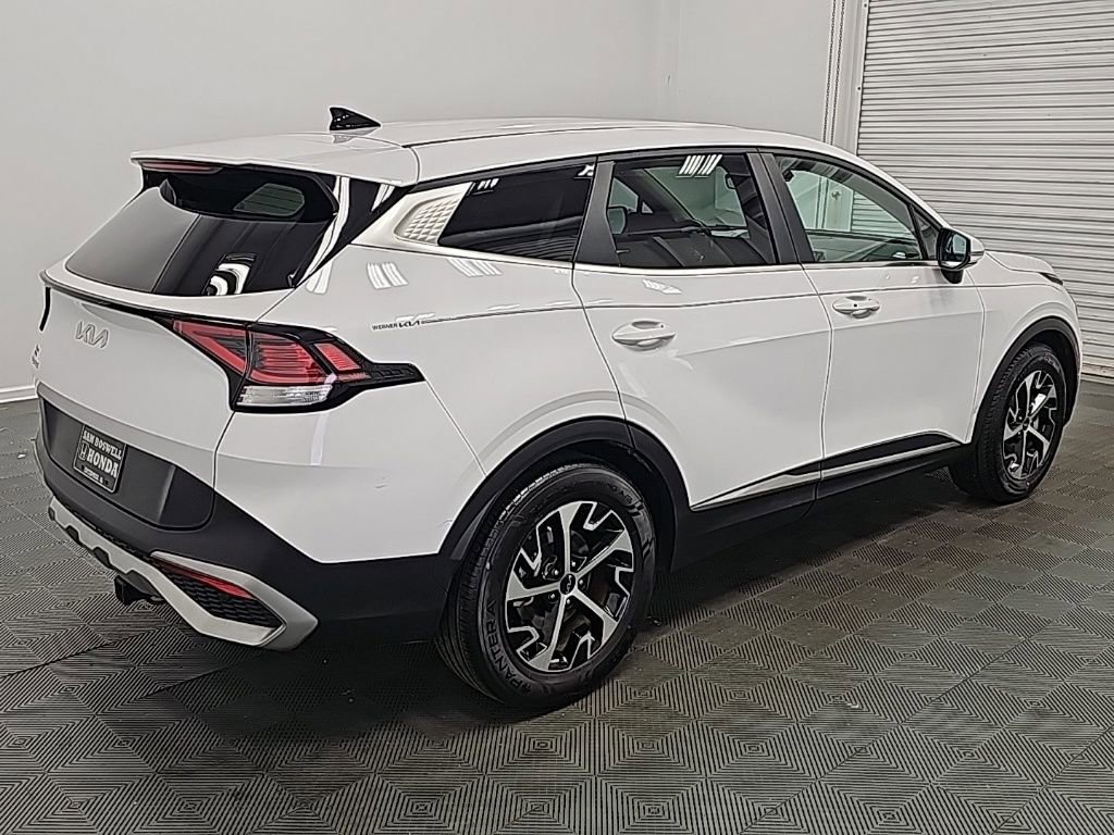 Used 2023 Kia Sportage EX FWD image 9