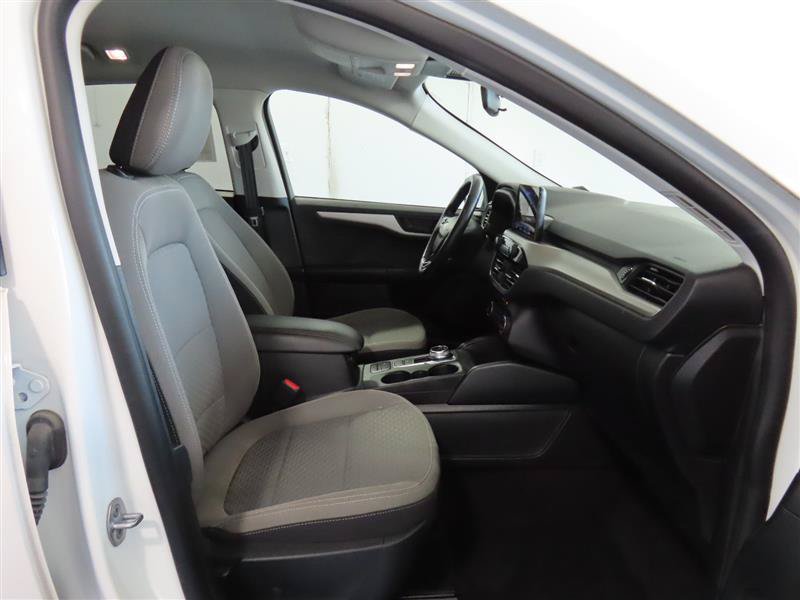 Used 2022 Ford Escape SE AWD/4WD image 30