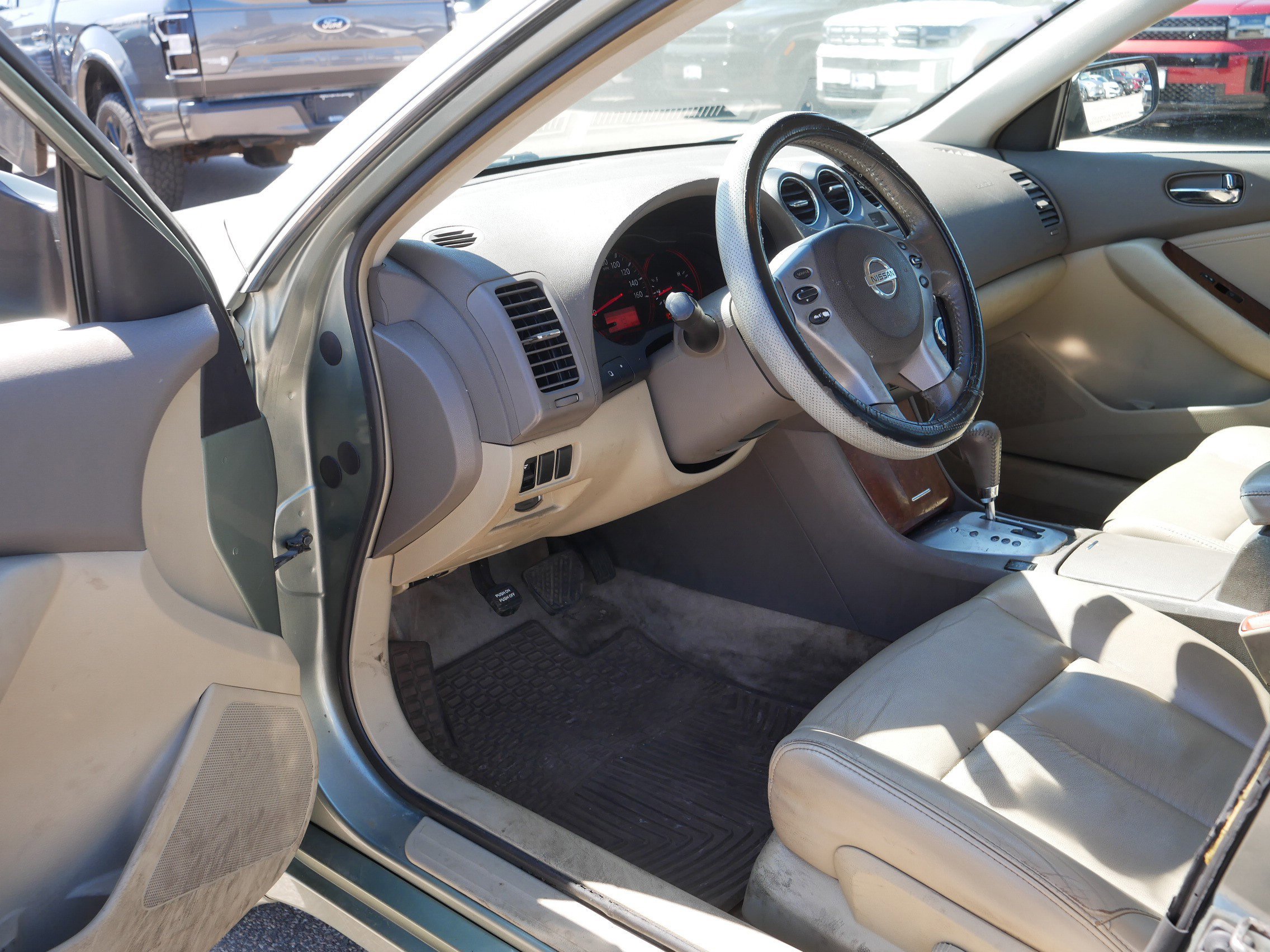 Used 2008 Nissan Altima 2.5 SL w/ SL Pkg FWD image 11