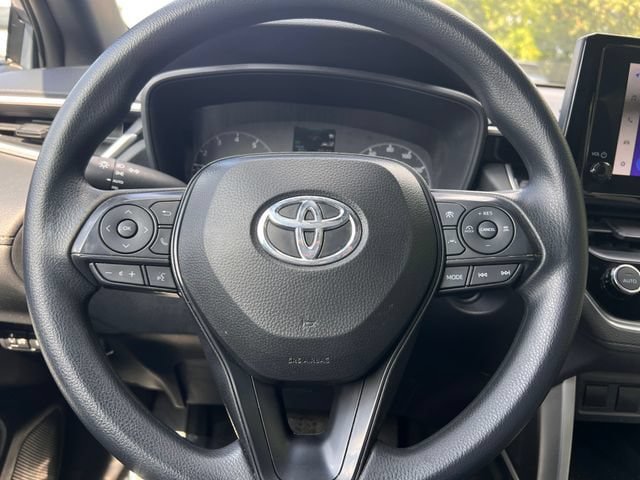 Used 2024 Toyota Corolla Cross AWD Hybrid image 12