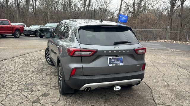 Certified 2024 Ford Escape PHEV w/ PHEV Premium Package image 5