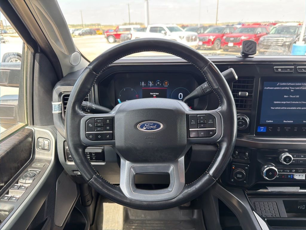 Used 2023 Ford F350 Lariat w/ Lariat Ultimate Package AWD/4WD image 13