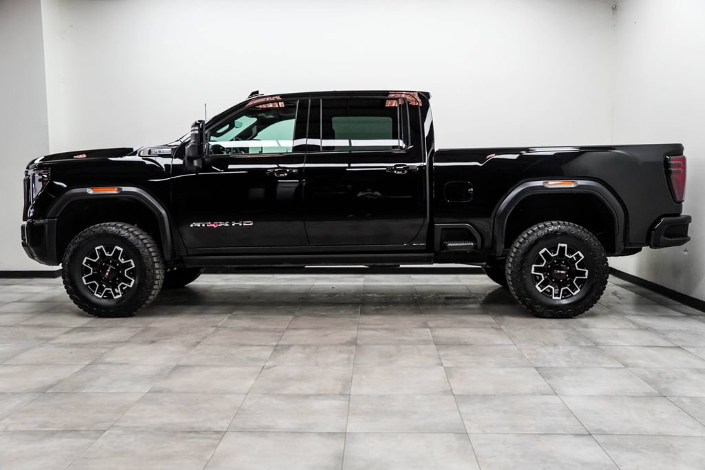 Used 2026 GMC Sierra 2500 AT4X AWD/4WD image 8