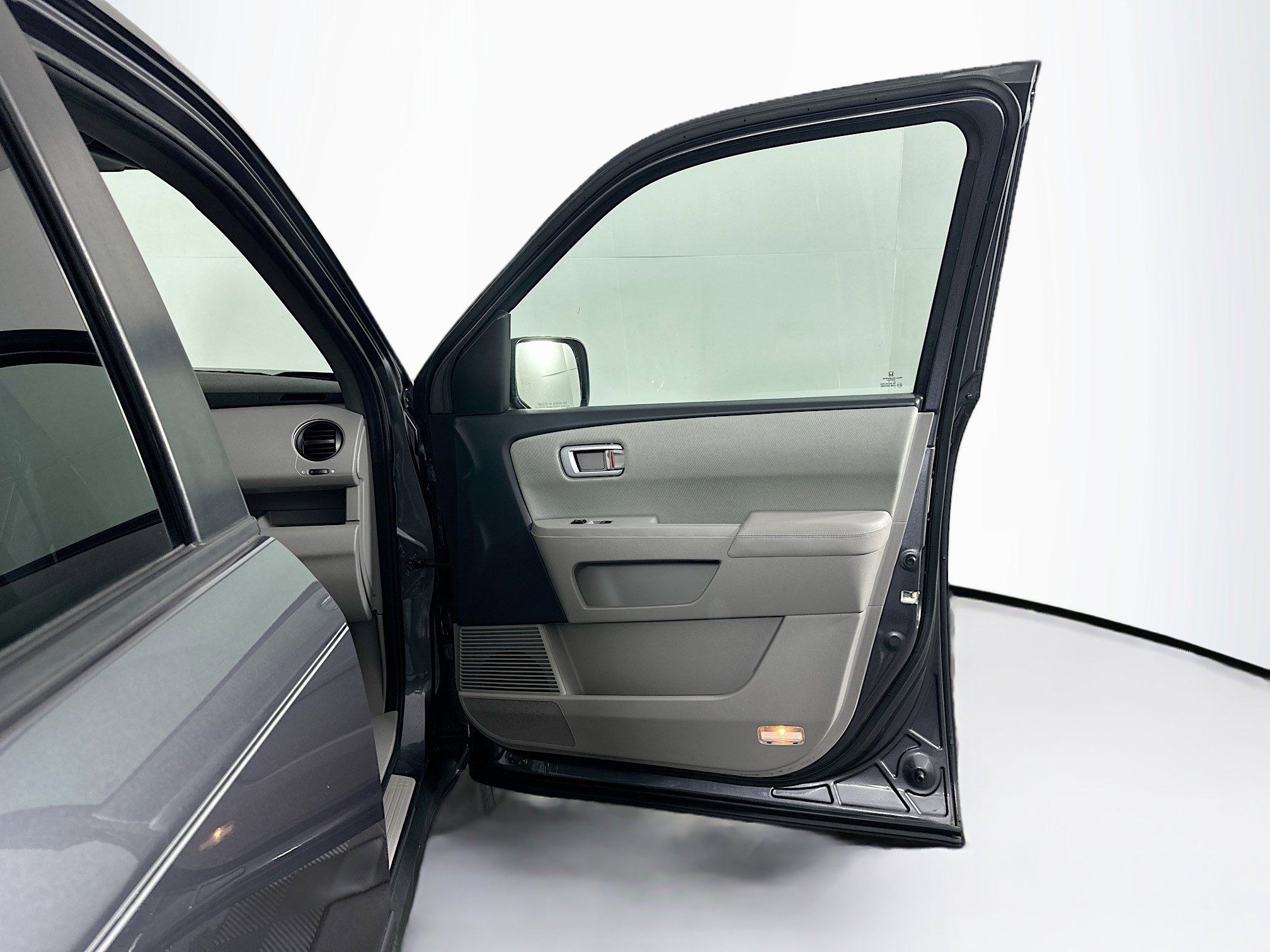 Used 2015 Honda Pilot SE image 33