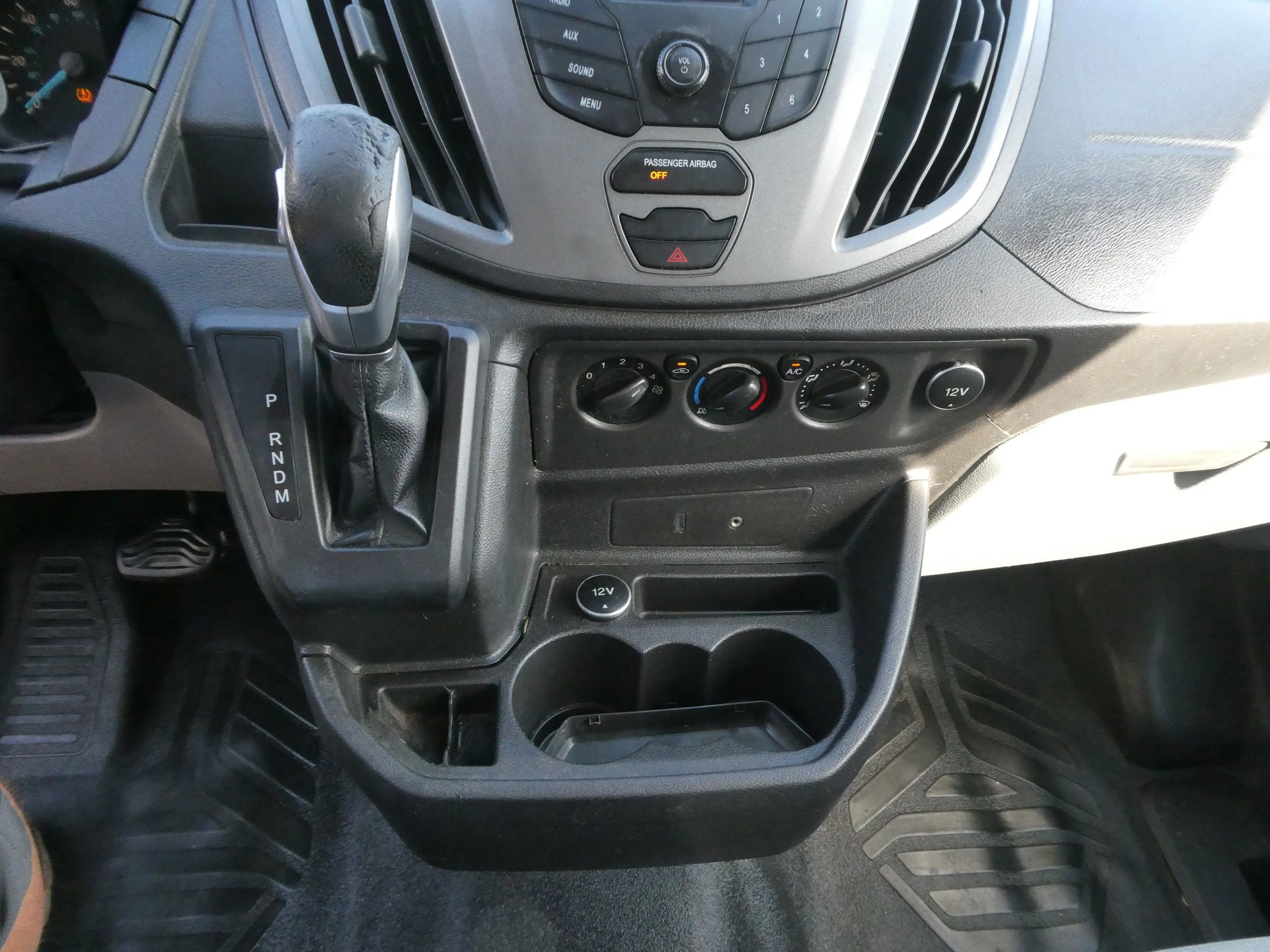 Used 2016 Ford Transit 250 130 Low Roof w/ Exterior Upgrade Package image 19