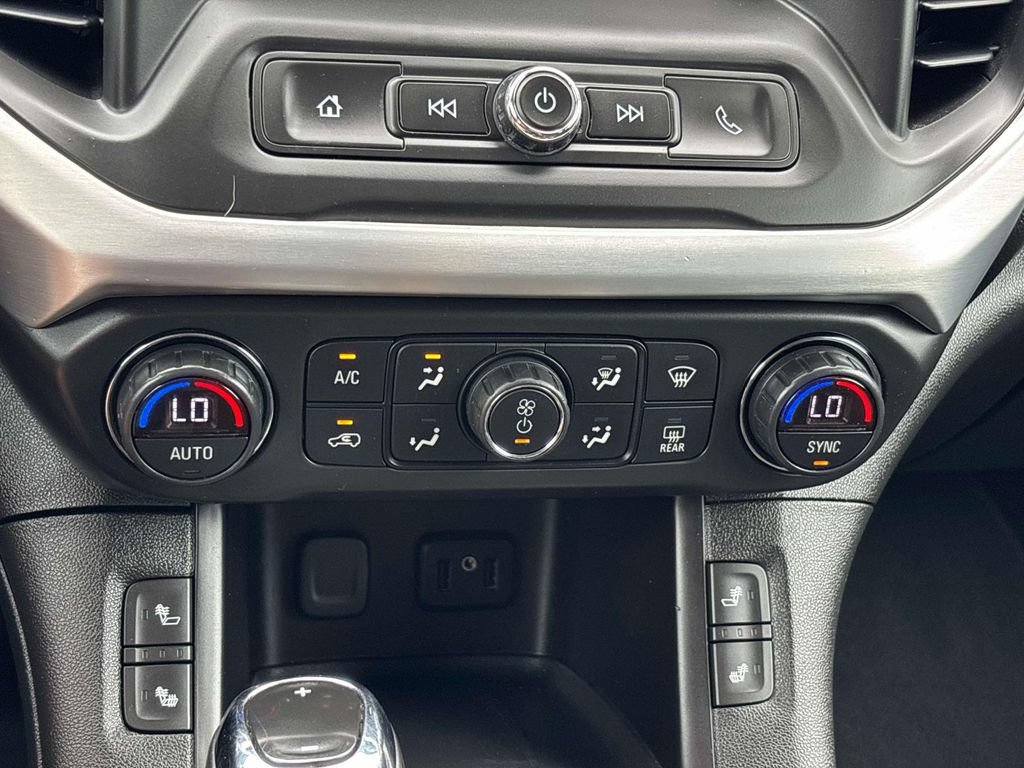 Used 2018 GMC Acadia SLE AWD/4WD image 28