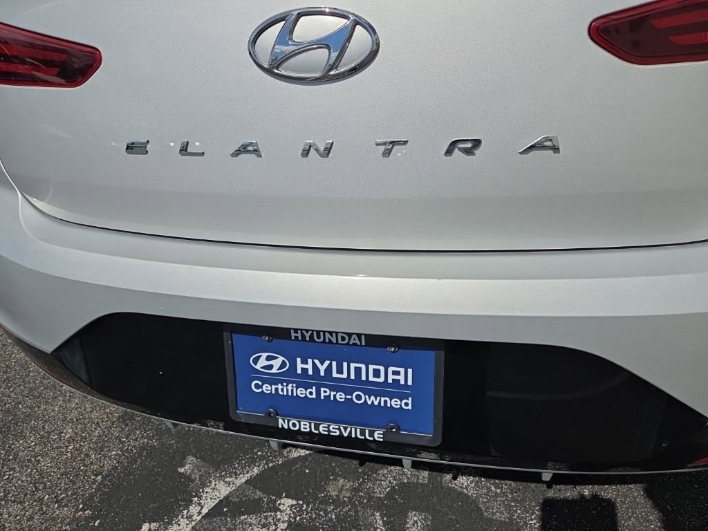 Used 2019 Hyundai Elantra Value Edition FWD image 9