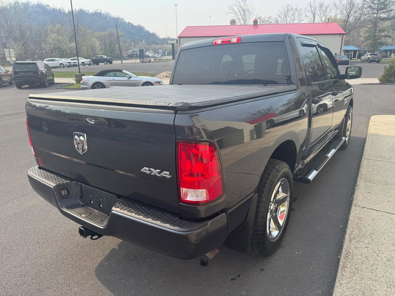 Used 2018 RAM 1500 Express w/ Express Value Package image 5