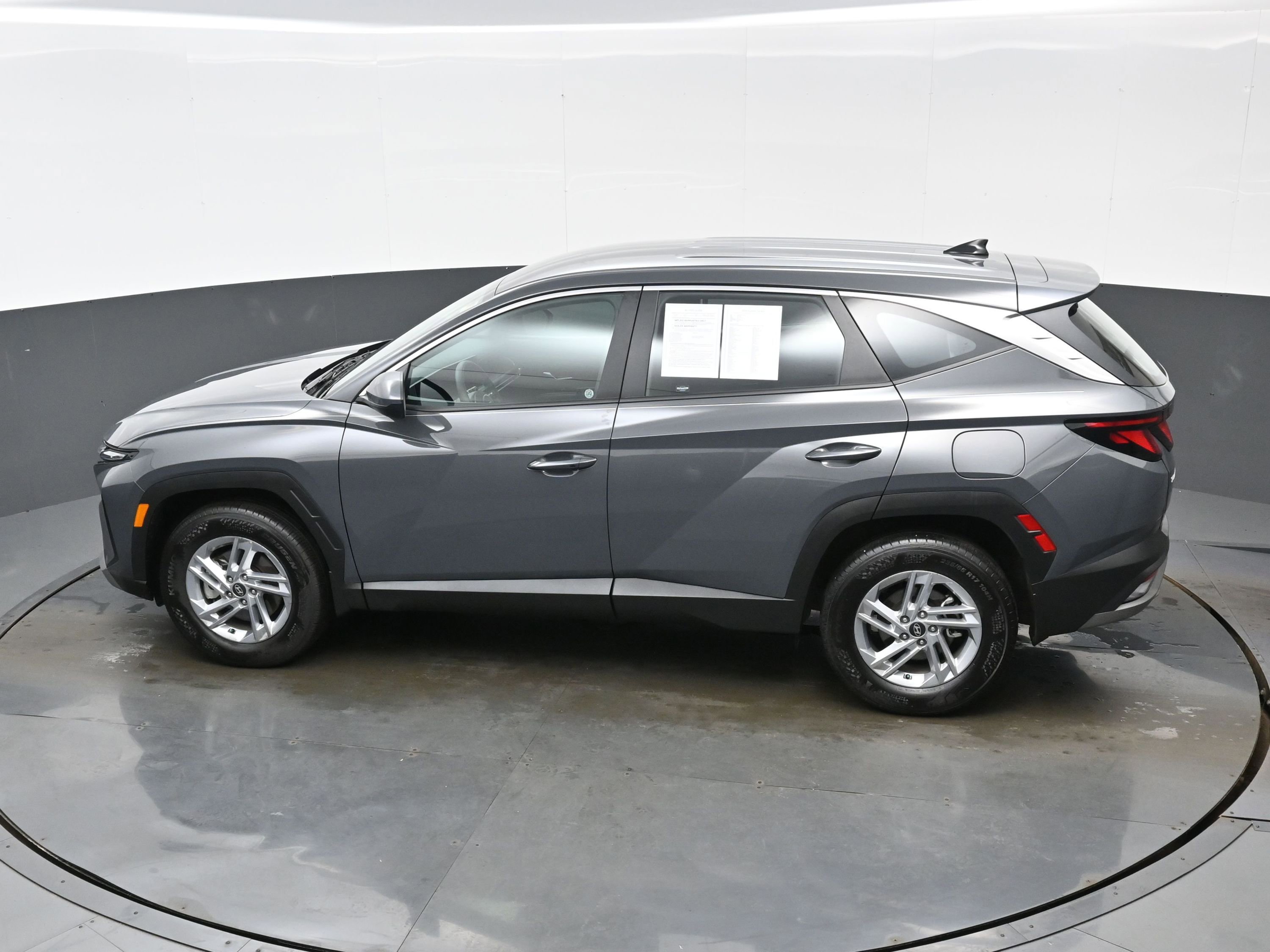 Certified 2026 Hyundai Tucson SE AWD/4WD image 33