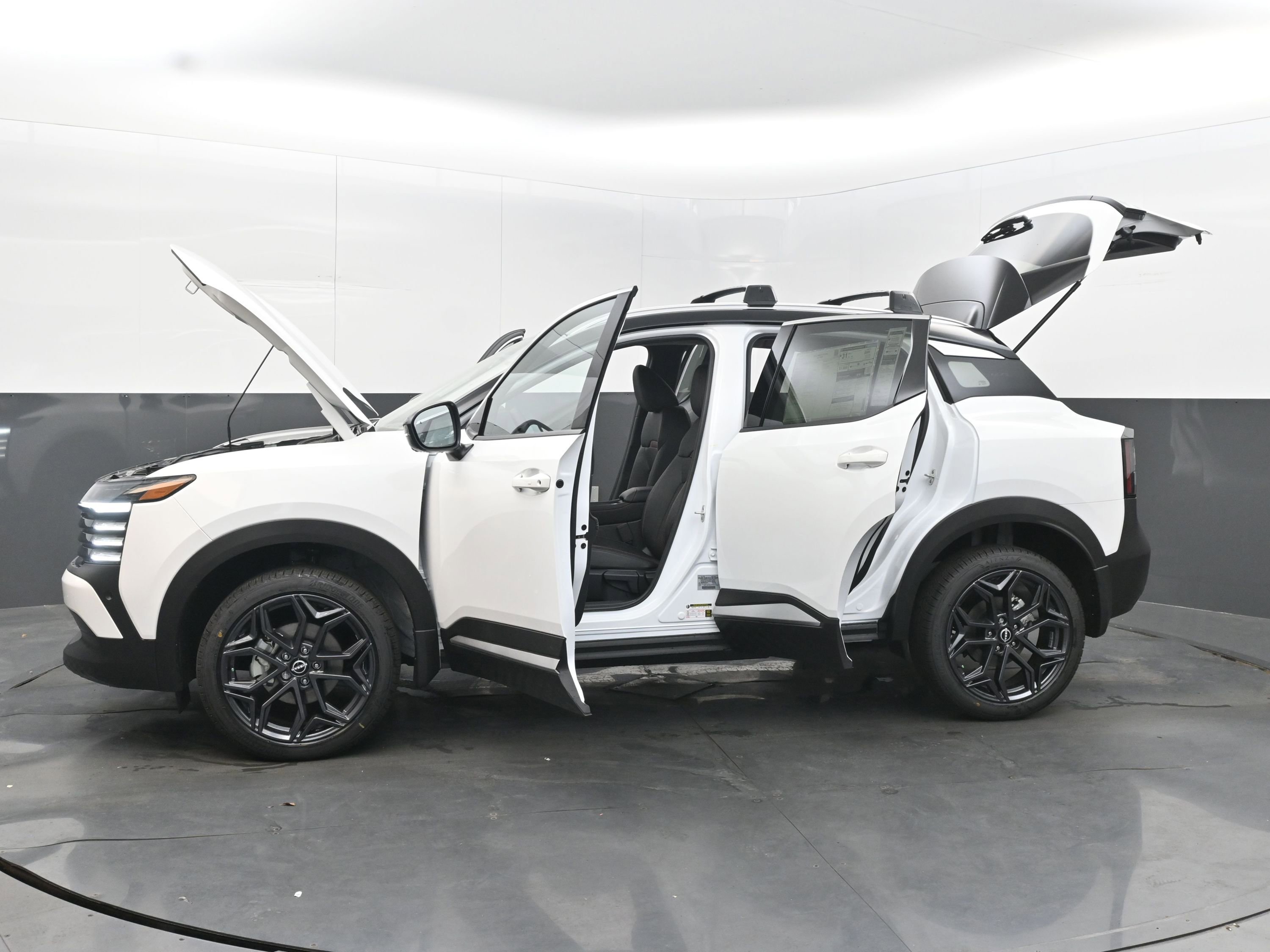 New 2026 Nissan Kicks SR image 41