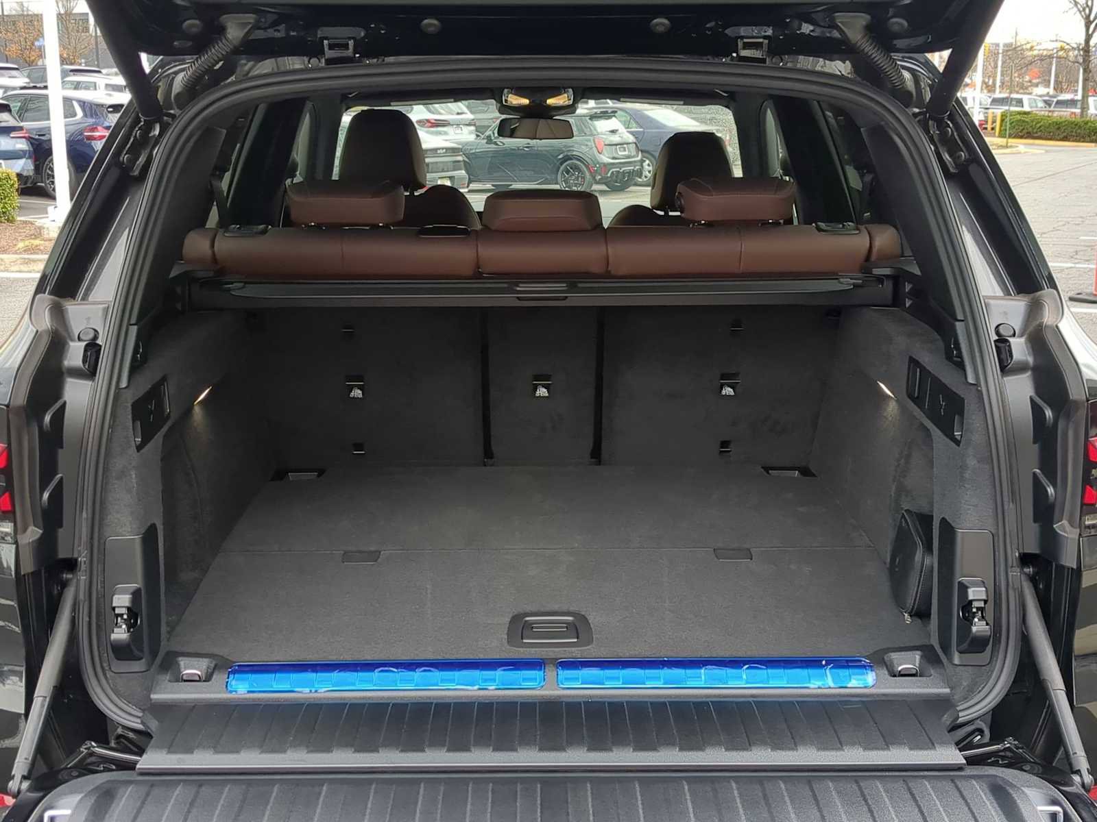 New 2026 BMW X5 xDrive50e w/ Premium Package image 37