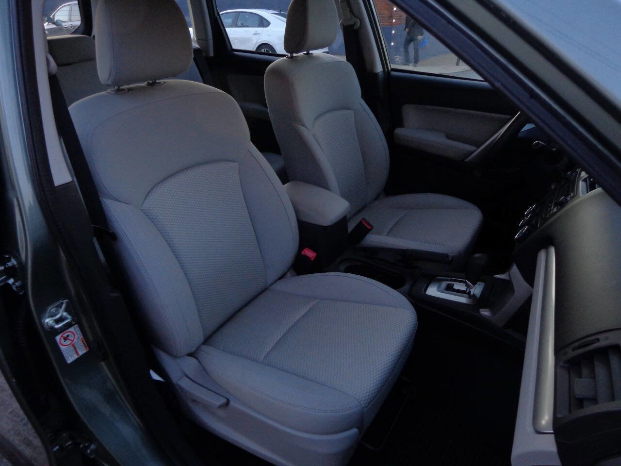 Used 2014 Subaru Forester 2.5i image 31