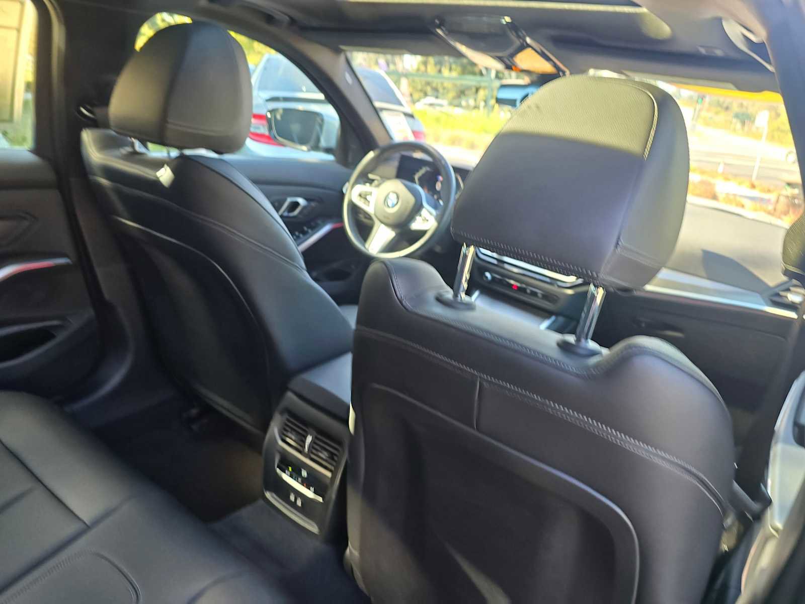 Used 2024 BMW 330i Sedan image 15