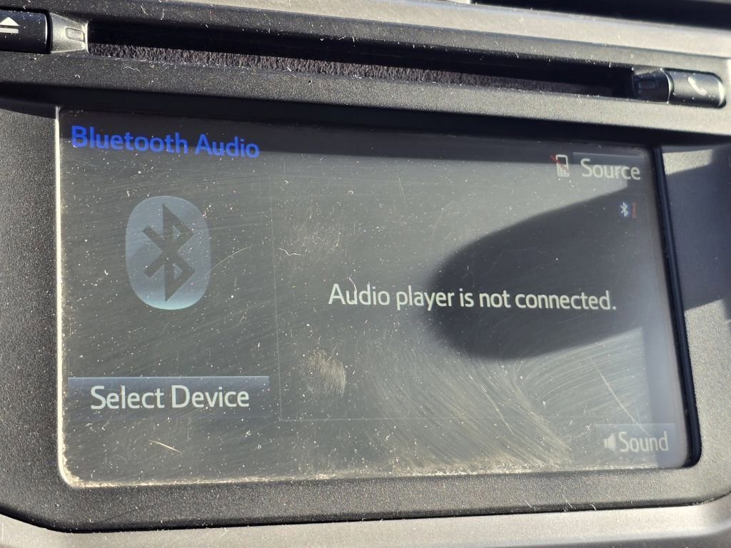 Used 2018 Toyota 4Runner SR5 AWD/4WD image 6