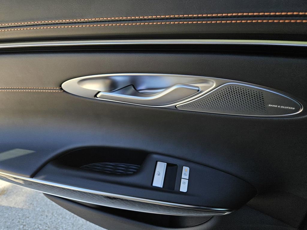 New 2026 Genesis GV70 3.5T Sport Prestige image 13