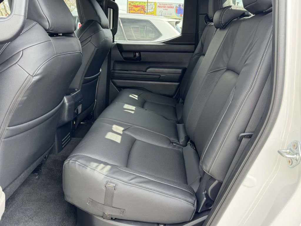 Used 2024 Toyota Tacoma SR5 image 18