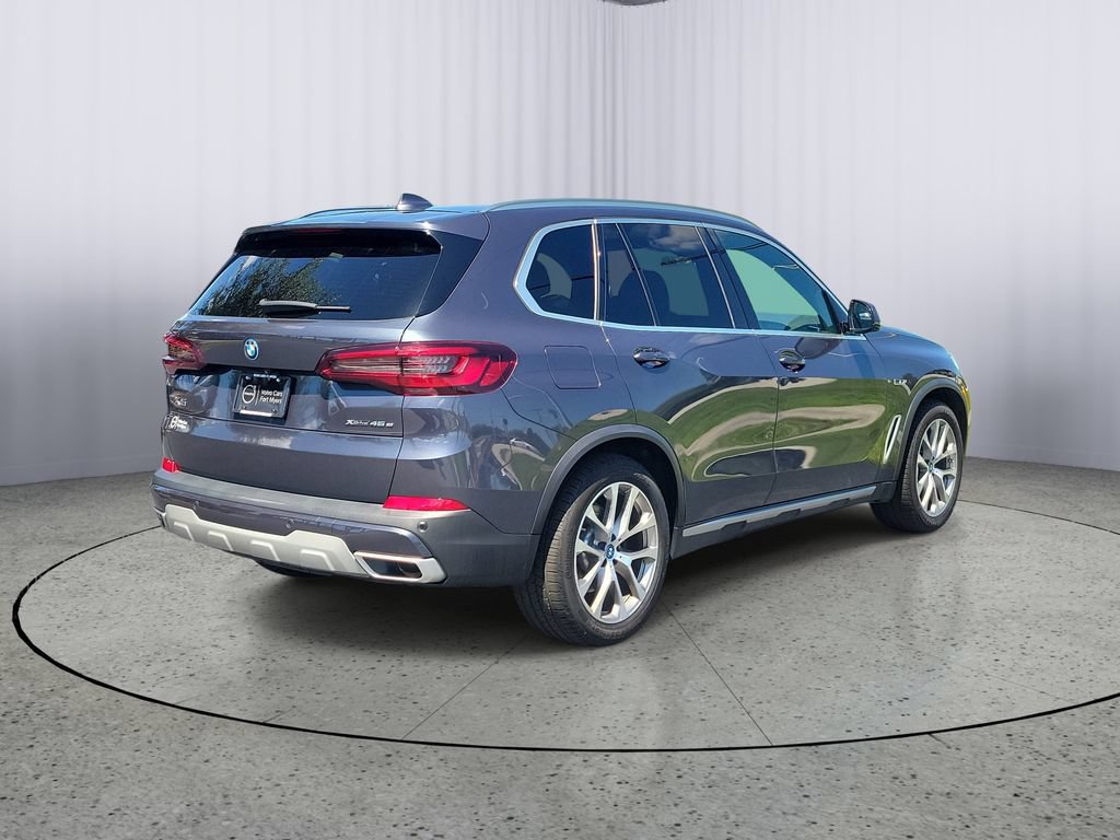 Used 2022 BMW X5 xDrive45e w/ Climate Comfort Package AWD/4WD image 4