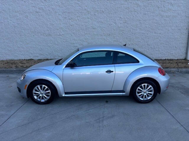Used 2012 Volkswagen Beetle 2.5 image 16