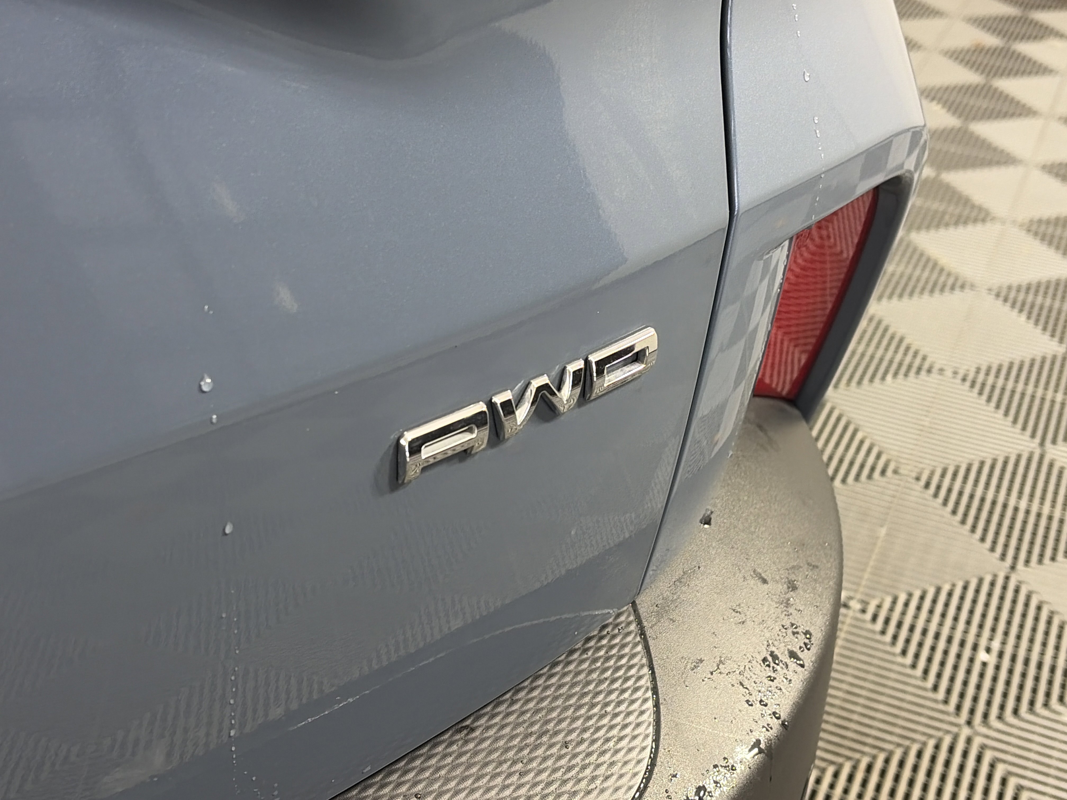 Used 2025 Ford Escape ST-Line w/ Tech Pack #1 image 17