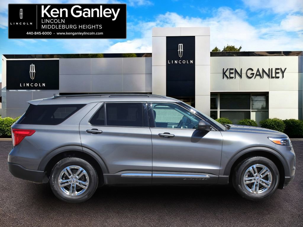 Used 2022 Ford Explorer XLT w/ Class IV Trailer Tow Package AWD/4WD image 8
