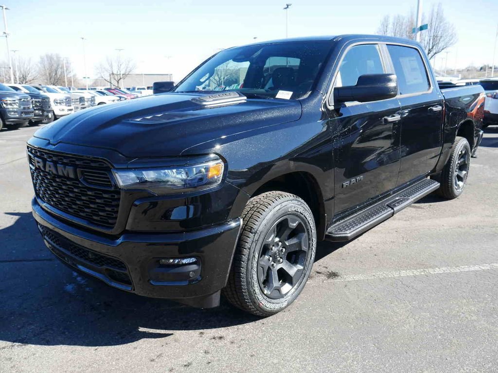 New 2026 RAM 1500 Express AWD/4WD image 3