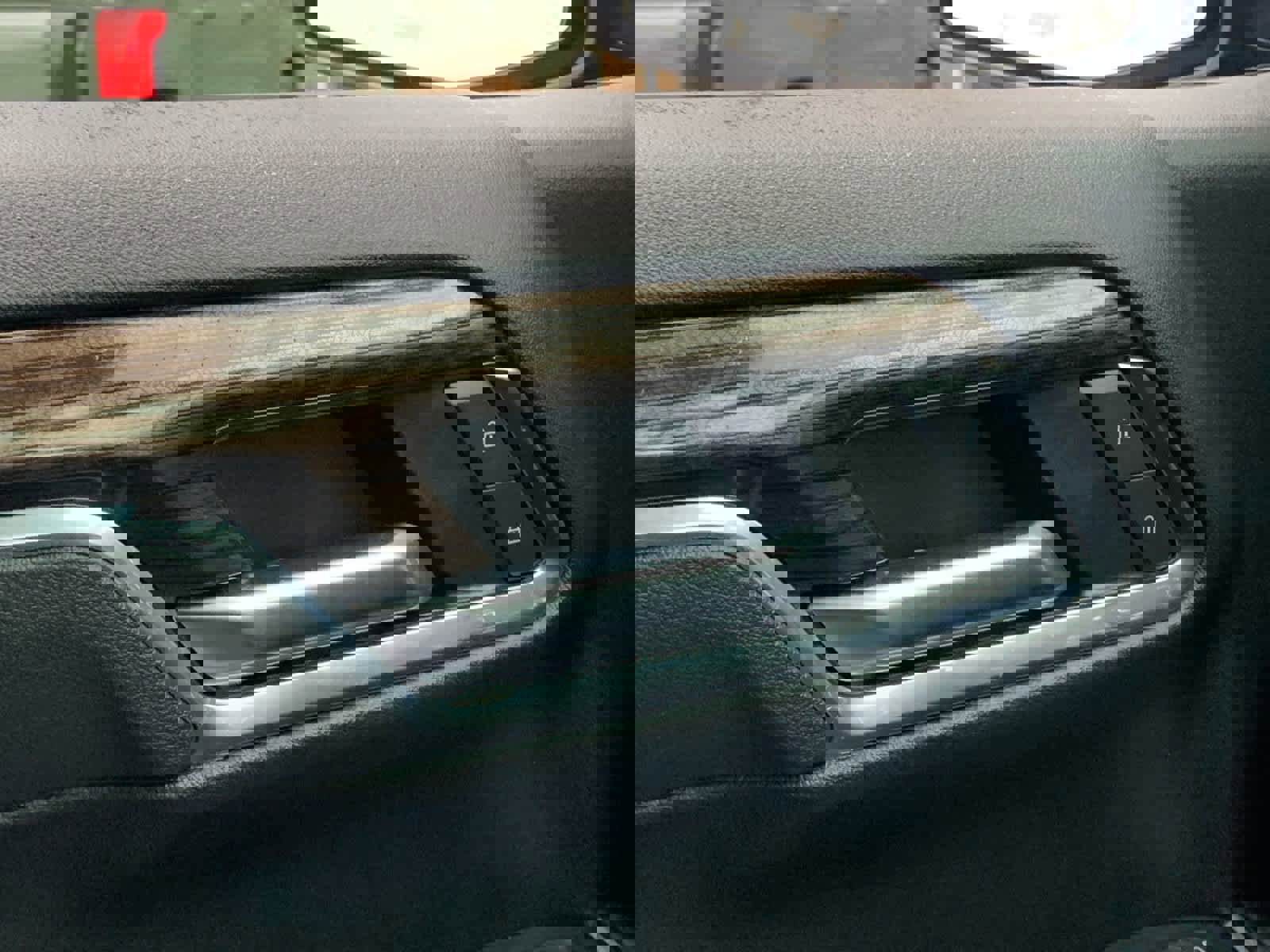 Used 2023 Chevrolet Silverado 1500 LT image 23