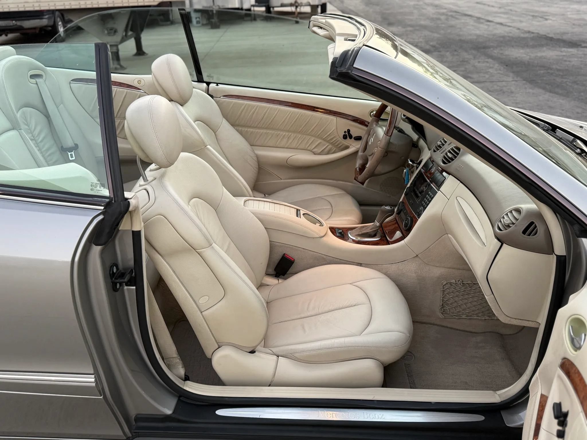Used 2007 Mercedes-Benz CLK 550 Cabriolet image 15