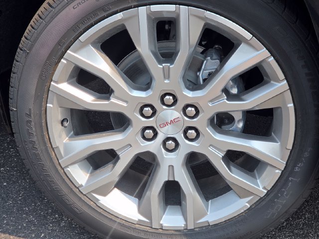 New 2026 GMC Acadia Denali w/ Super Cruise Package AWD/4WD image 14