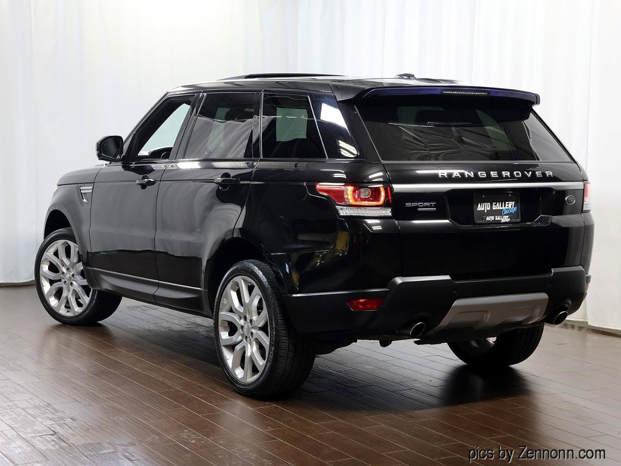 Used 2014 Land Rover Range Rover Sport HSE AWD/4WD image 9