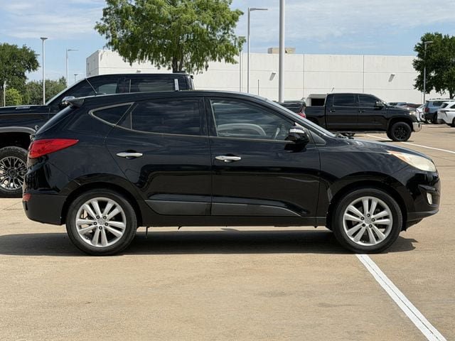 Used 2013 Hyundai Tucson Limited w/ Premium Pkg FWD image 3