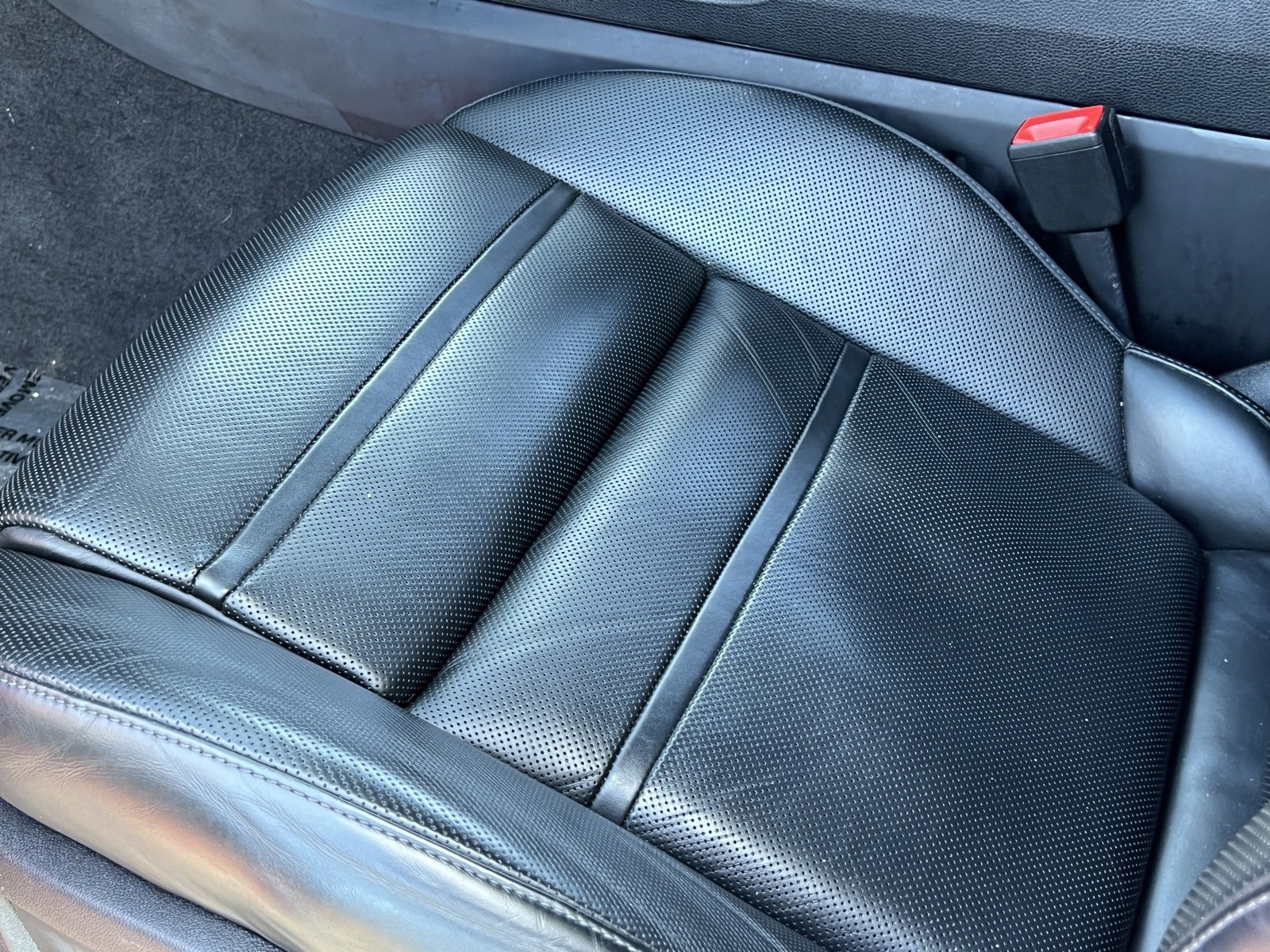 Certified 2023 Porsche Cayenne Coupe image 33