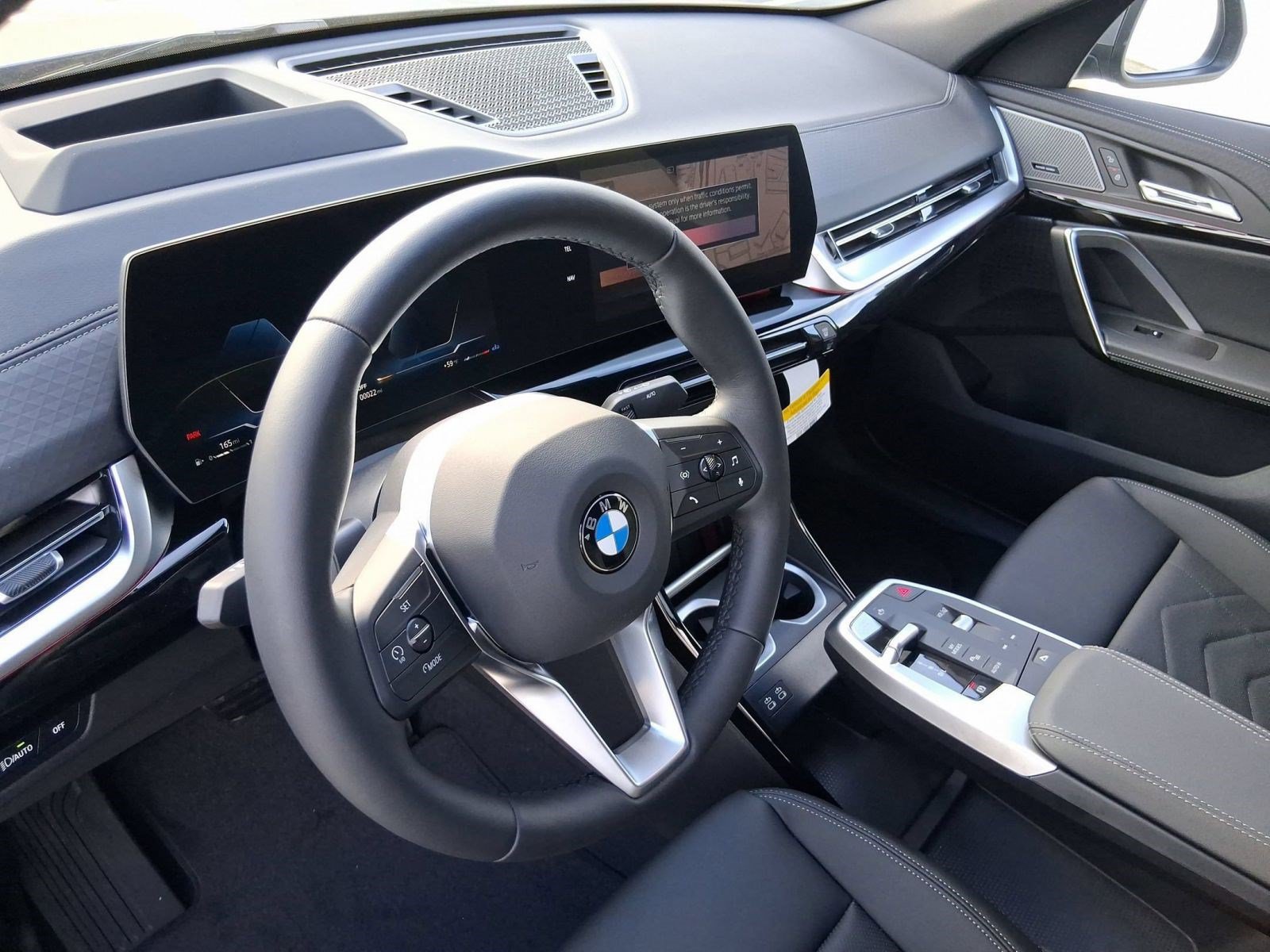 Used 2026 BMW X2 xDrive28i w/ Technology Package AWD/4WD image 4