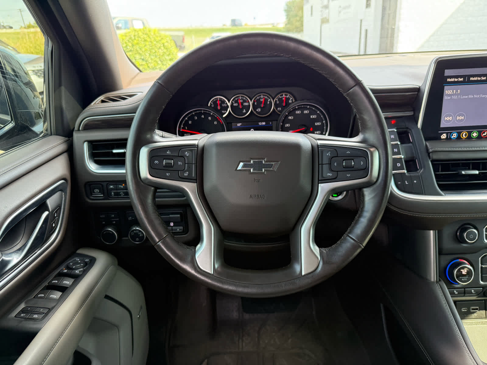 Used 2021 Chevrolet Tahoe Z71 w/ Z71 Signature Package image 14