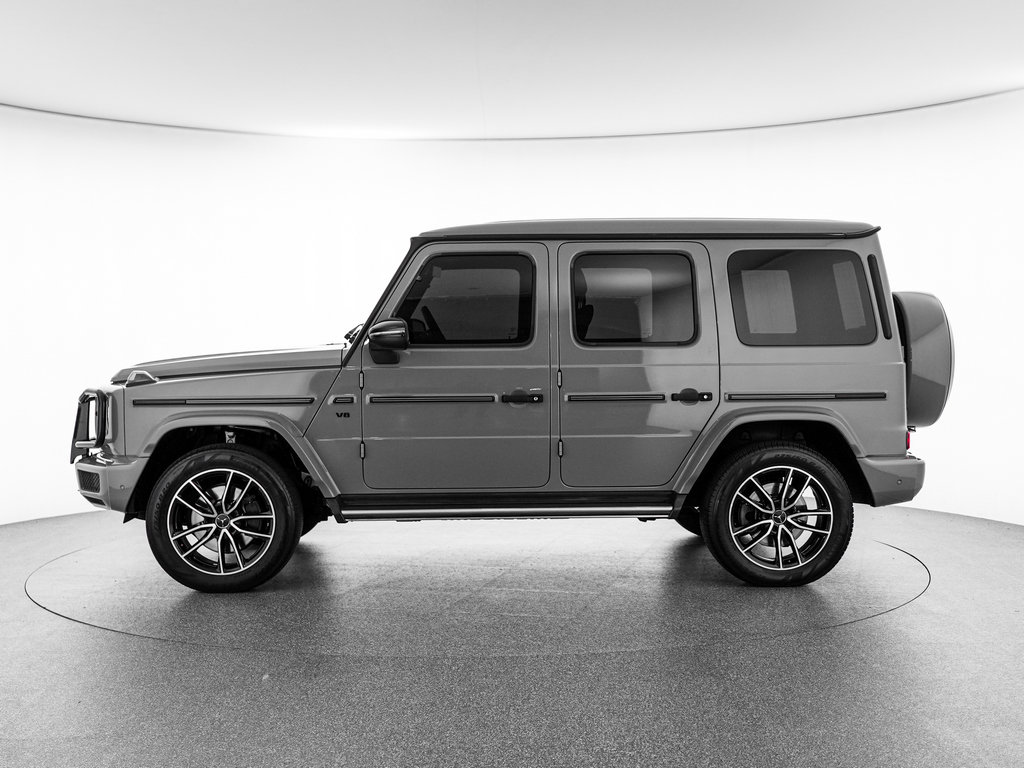 Used 2022 Mercedes-Benz G 550 image 2
