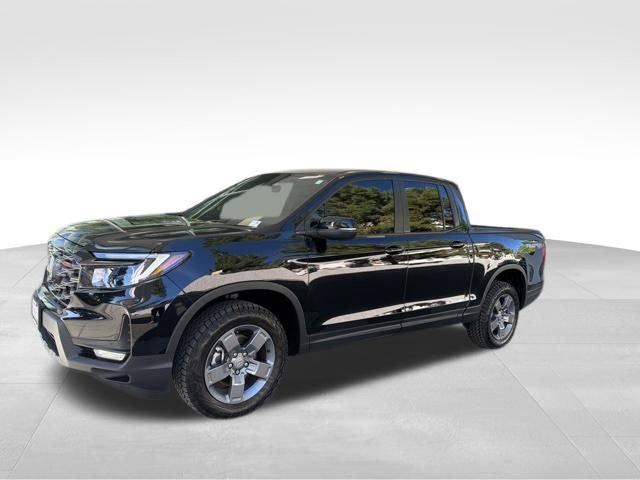 Used 2025 Honda Ridgeline TrailSport image 1